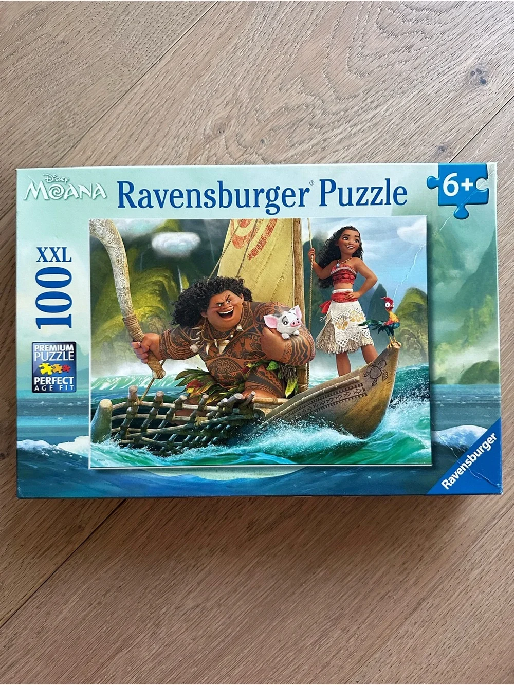 Ravensburger Moana 100-Piece Puzzle with Bright Blue, Green, Tan and Brown Art